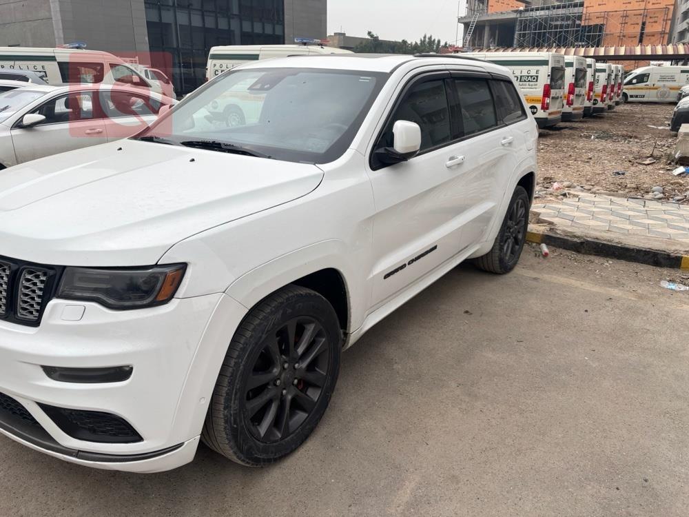 جيب جراند شيروكي